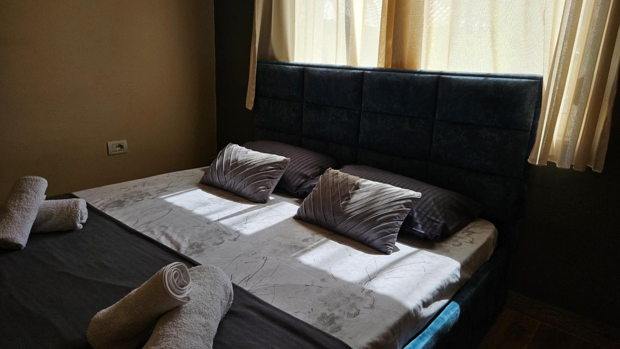 Dua'S Apartment Тирана Екстериор снимка