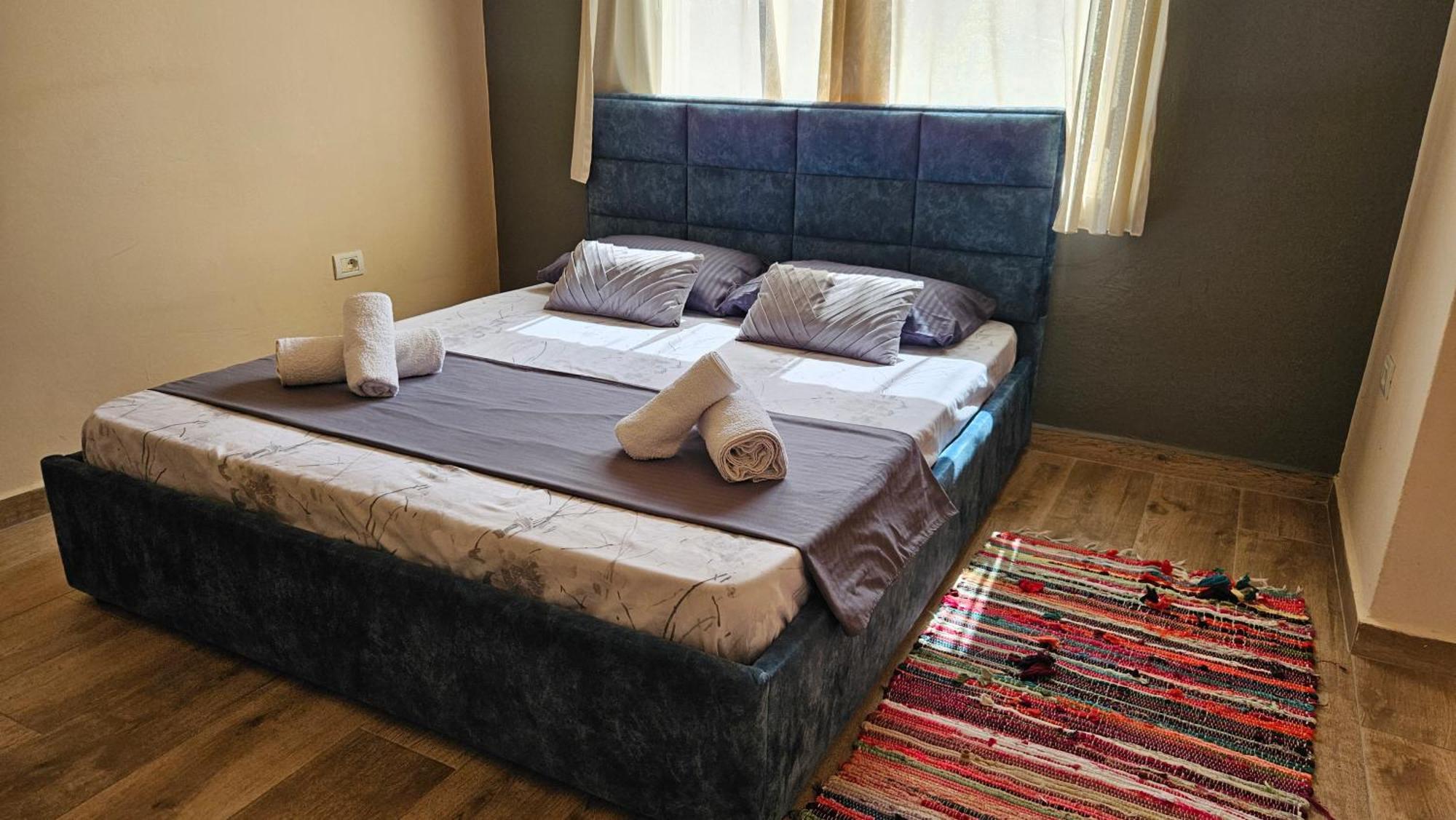 Dua'S Apartment Тирана Екстериор снимка